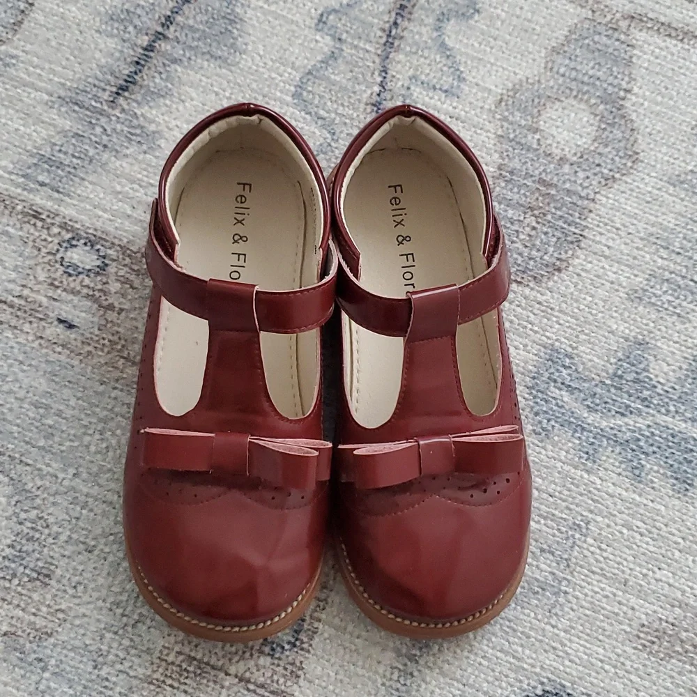Felix & Flora Girls Patent Burgundy Mary Jane Bow Shoes Sz12